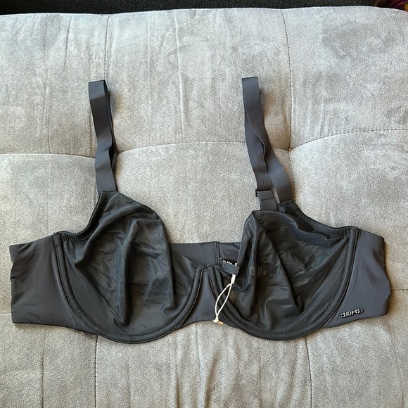 Skims bra underwire NWT ONYX SEAMLESS - Picture 1 of 5